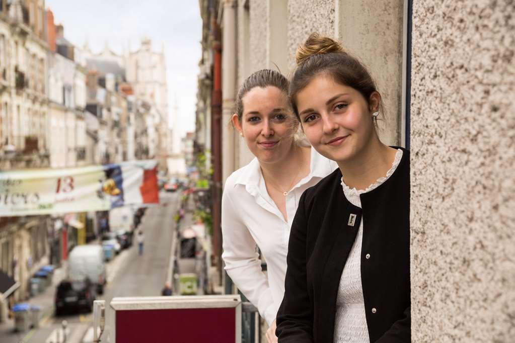 Hotel The Originals Du Grand Monarque Nantes Gare Ανέσεις φωτογραφία