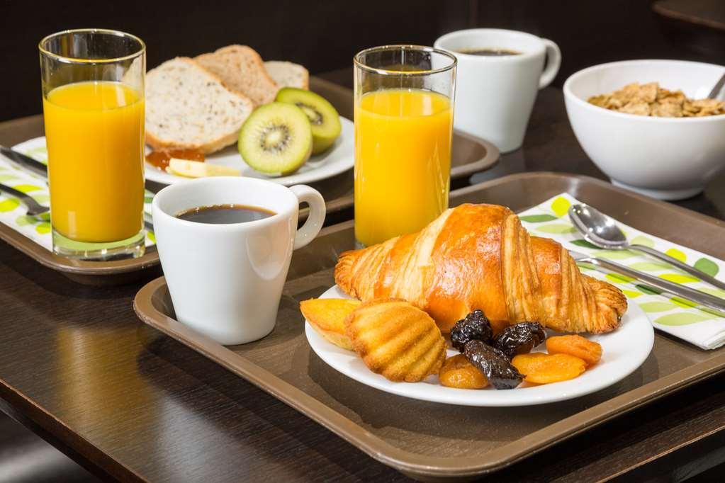 Hotel The Originals Du Grand Monarque Nantes Gare Ανέσεις φωτογραφία